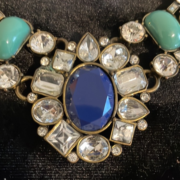 Beautiful chunky statement necklace blue stones and rhinestones - Picture 4 of 4